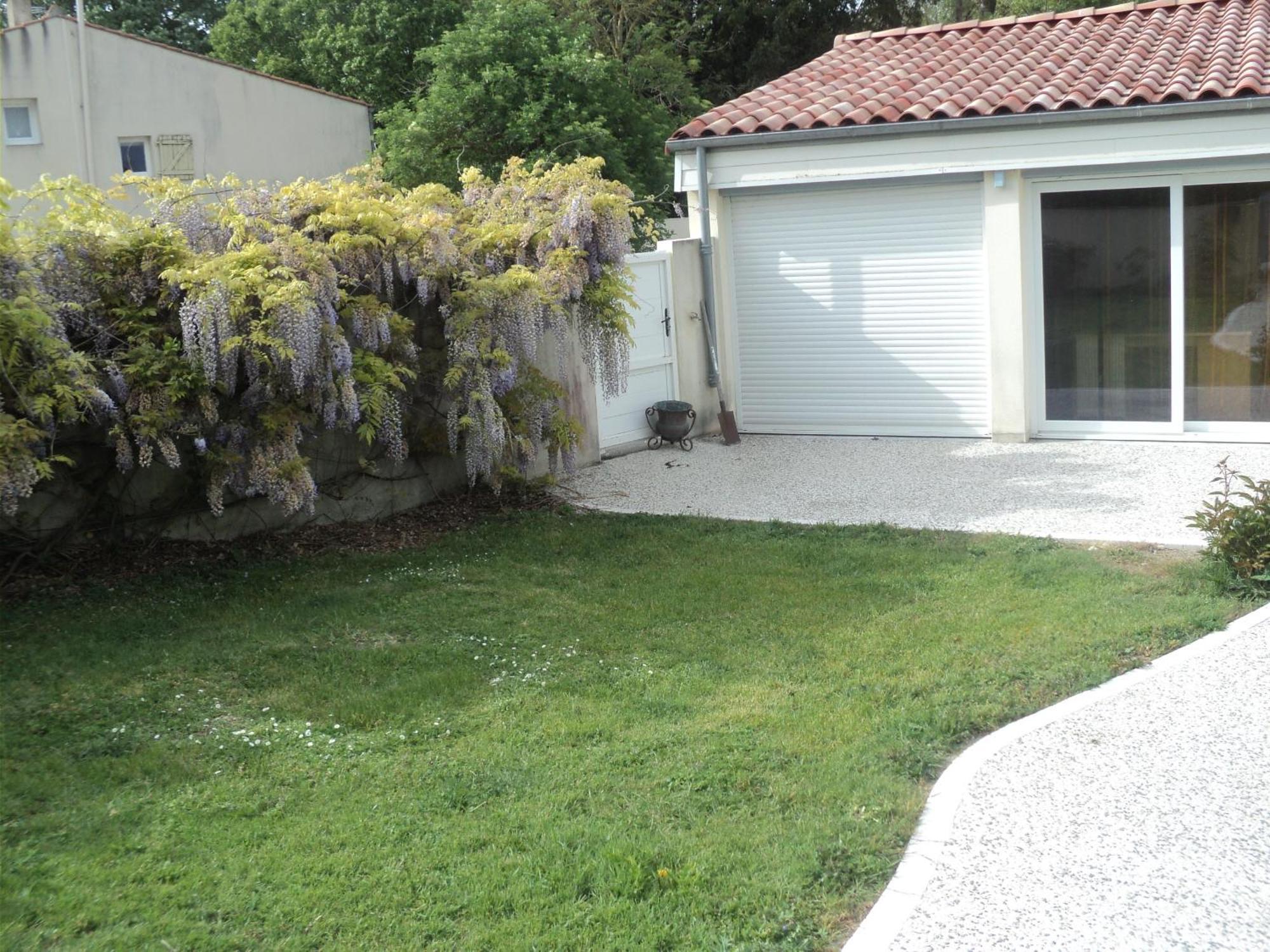 Maison A La Campagne Villedoux Exteriér fotografie